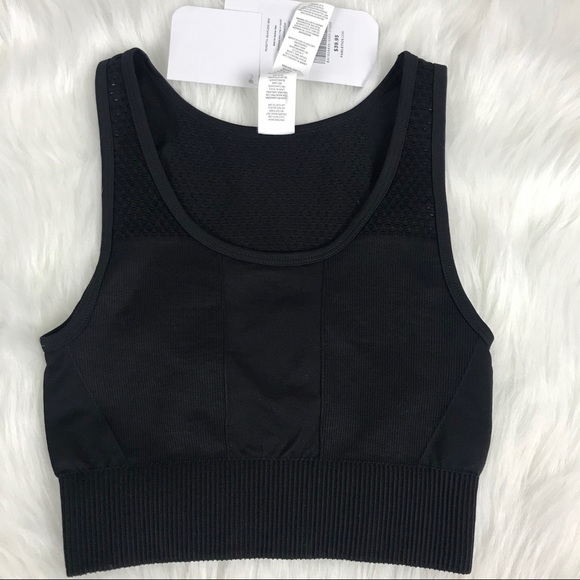 Fabletics Musetta seamless bra in black size XS - Picture 2 of 6